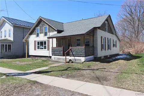 6095 N Main St, Sandy Creek, NY 13145