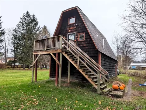 8 Norton St, Amity, NY 14813