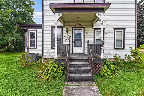2015 State Route 8 Hwy, Leonardsville, NY 13364
