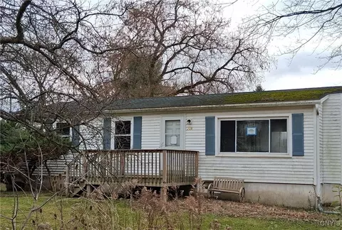 209 Mclean Rd, Cortland, NY 13045