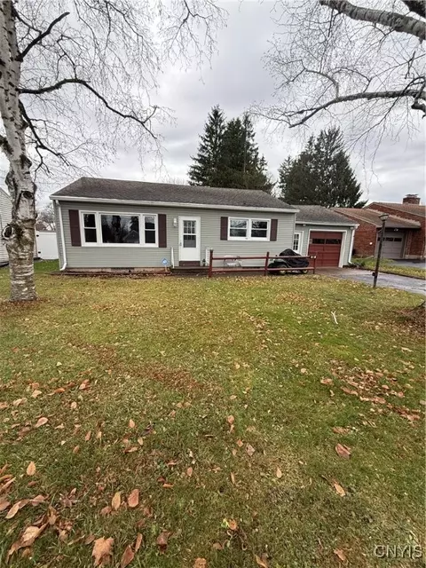 105 Throop Ave, Auburn, NY 13021
