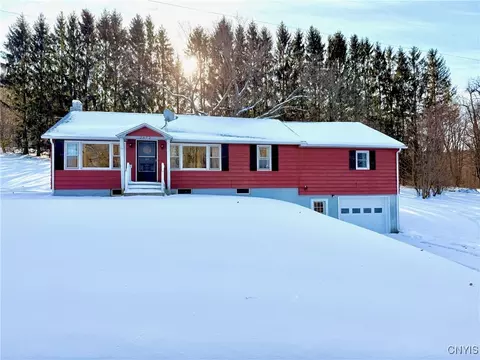 2572 Parks Rd, Mcgraw, NY 13101