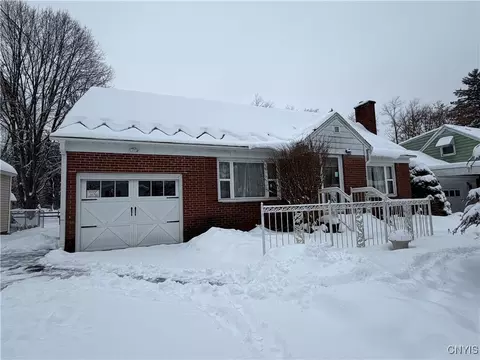 106 Church Pkwy, Syracuse, NY 13212