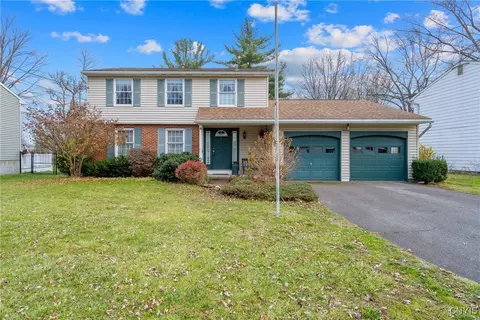 116 Stillwater Dr, East Syracuse, NY 13057