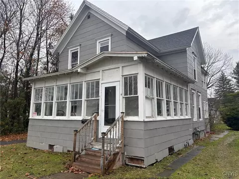 626 Mill St, Watertown, NY 13601