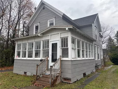 626 Mill St, Watertown, NY 13601