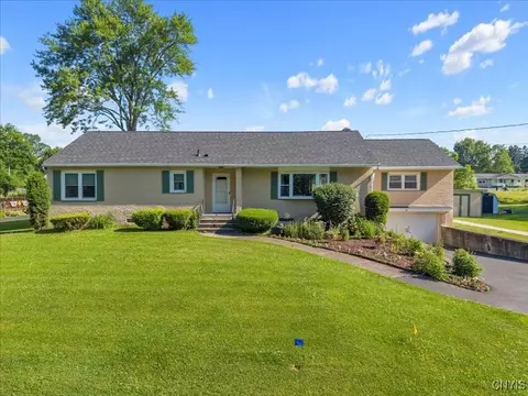 15 Stryker Ave, Owasco, NY 13021