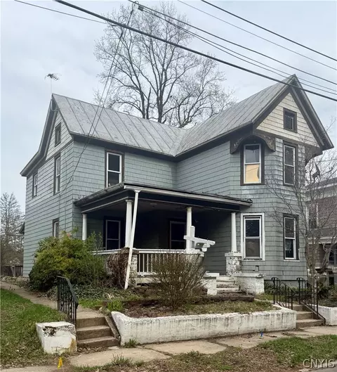 313 Cottage St, Rome, NY 13440