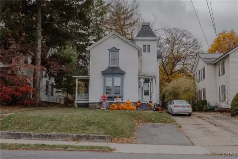 72 Madison St, Geneva, NY 14456