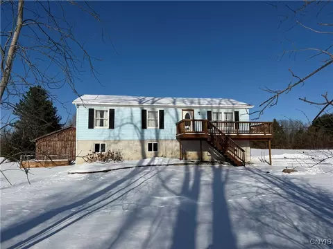 305 County Route 37, Central Square, NY 13036