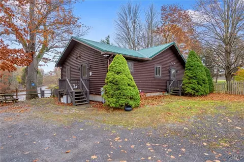 3622 State Route 13, Pulaski, NY 13142