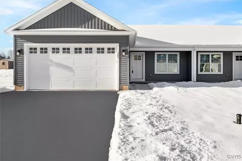 307 Nicks Way, Geddes, NY 13209