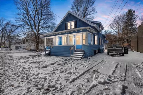 5306 S Salina St, Syracuse, NY 13205