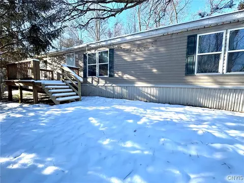 719 Cruthers Rd, Locke, NY 13092