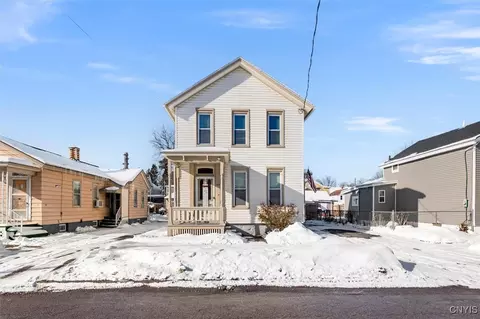 1114 Stark St, Utica, NY 13502