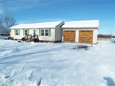 125 Getmac Ave, Lenox, NY 13032