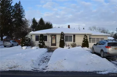 409 Cosby Rd, Utica, NY 13502