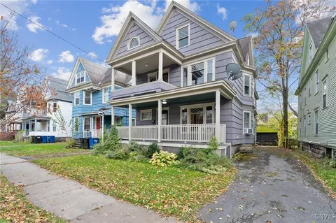 134 Harvard Pl, Syracuse, NY 13210
