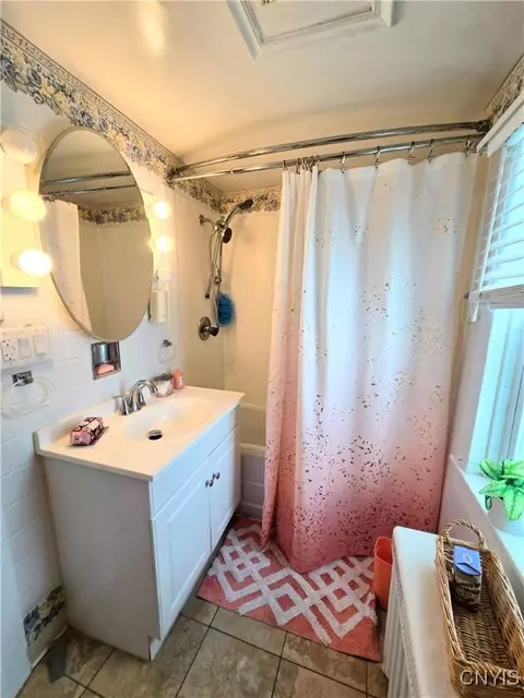Bath - 14 3rd St, German Flatts, NY 13357 photo 3 of 6
