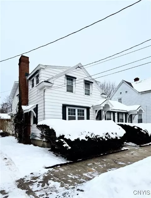 14 3rd St, German Flatts, NY 13357