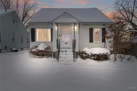 305 Marlborough Rd, Syracuse, NY 13206