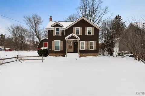 62 Elm St, Kirkland, NY 13323