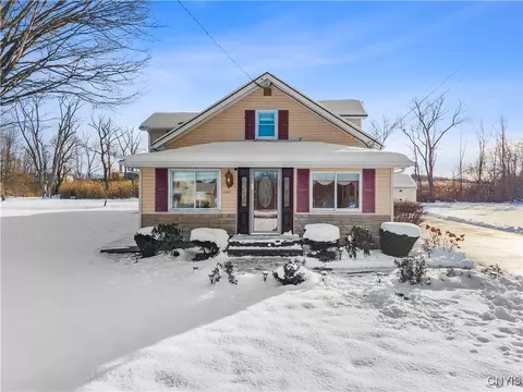 3302 Stiles Rd, Van Buren, NY 13209