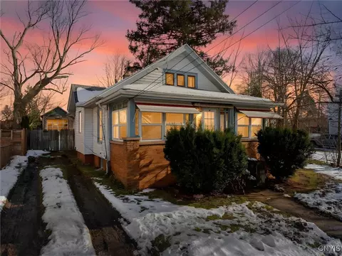 106 West Ave, East Syracuse, NY 13057