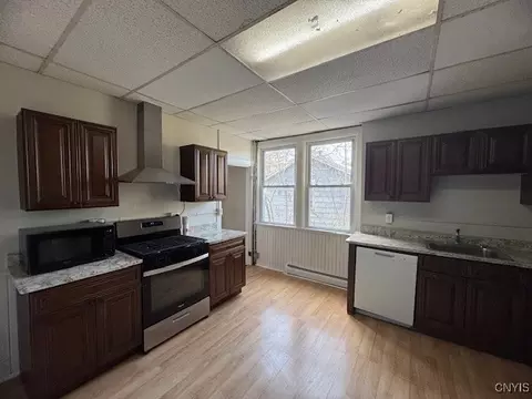 Kitchen - 316 S Aurora St, Ithaca, NY 14850 photo 3 of 6