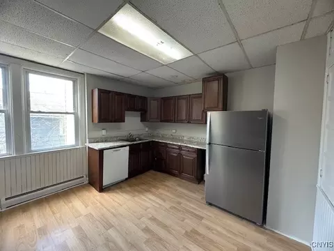 Kitchen - 316 S Aurora St, Ithaca, NY 14850 photo 2 of 6