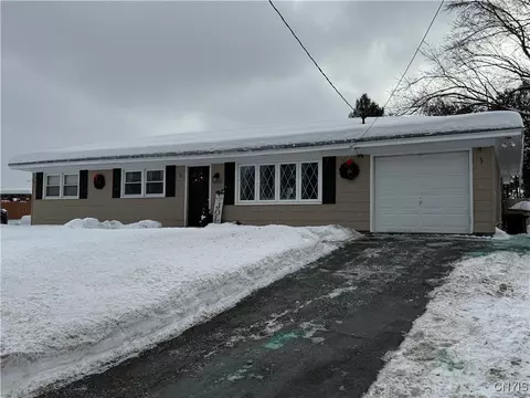 6632 Seville Dr, Rome, NY 13440