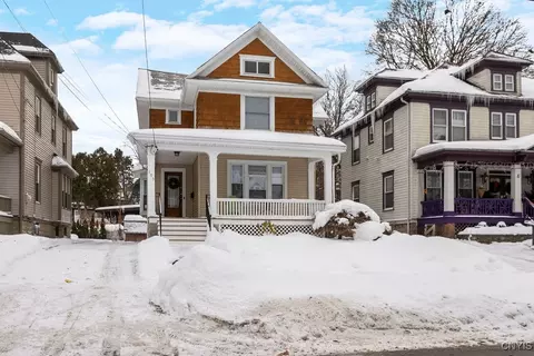 105 Park St, Syracuse, NY 13203