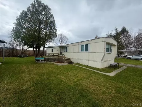 507 Goss St, Ithaca, NY 14850 photo 2