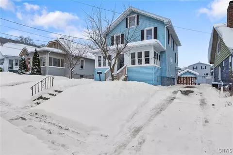 124 Winthrop Rd, Syracuse, NY 13206