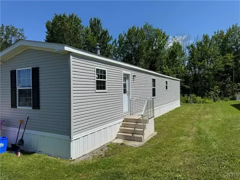 10601 Hulser Rd #36, Utica, NY 13502