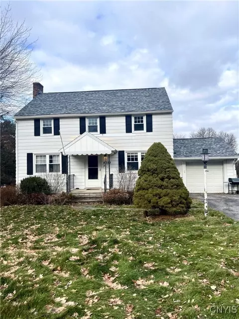 4989 Long Acre Dr, Onondaga, NY 13215