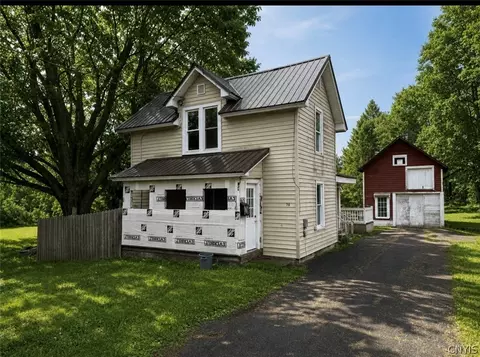 16 Rulison St, Champion, NY 13619