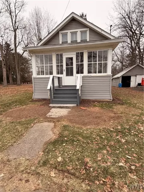 5221 S Main St, Stockbridge, NY 13409