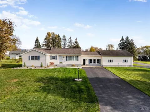 5802 Linda Dr, Marcy, NY 13403