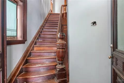 Entry Way - 76 E Genesee St, Auburn, NY 13021 photo 3 of 7