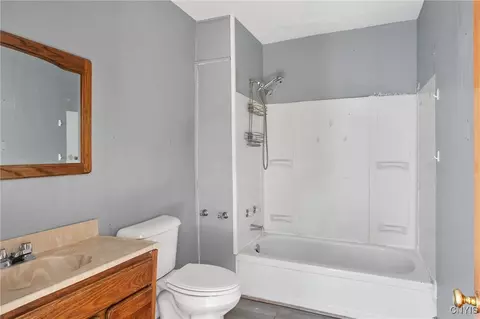 Bath - 76 E Genesee St, Auburn, NY 13021 photo 2 of 3