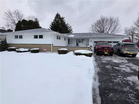 140 Cross St, Whitestown, NY 13495