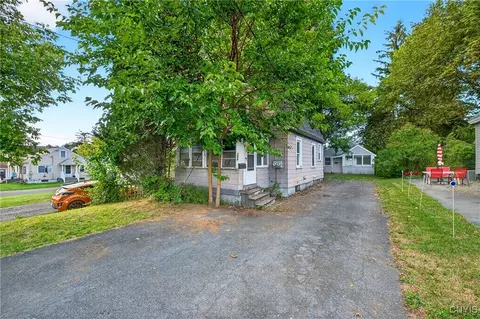 308 Nelson Ave, East Syracuse, NY 13057