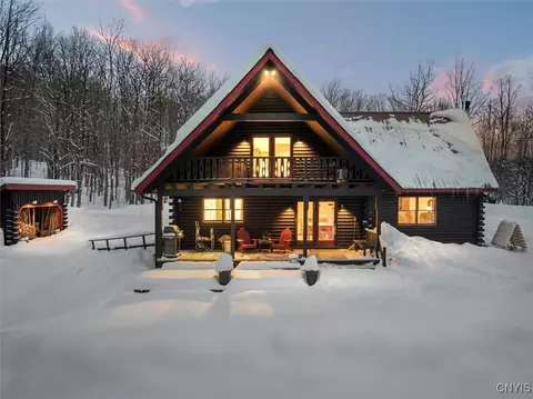 3595 Military Rd, Norway, NY 13416