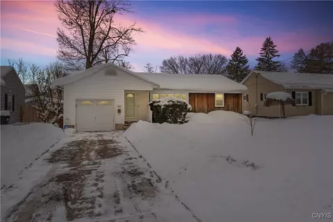 121 Englert Ave, Syracuse, NY 13208