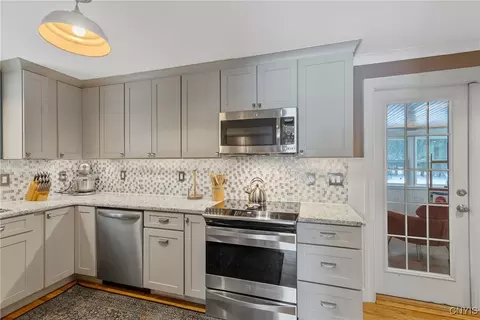 Kitchen - 63 Lyndon Rd, Fayetteville, NY 13066 photo 1 of 6