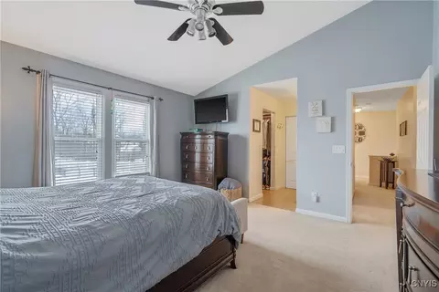 5503 Rockhampton Path, Clay, NY 13041 photo 16