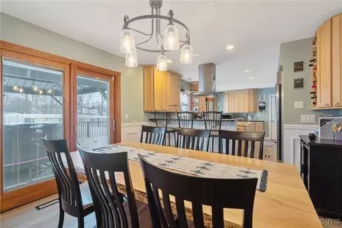 5503 Rockhampton Path, Clay, NY 13041 photo 8