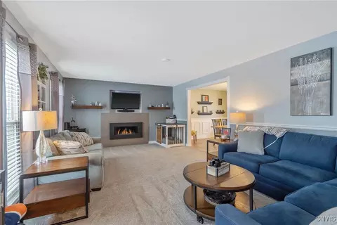 5503 Rockhampton Path, Clay, NY 13041 photo 4