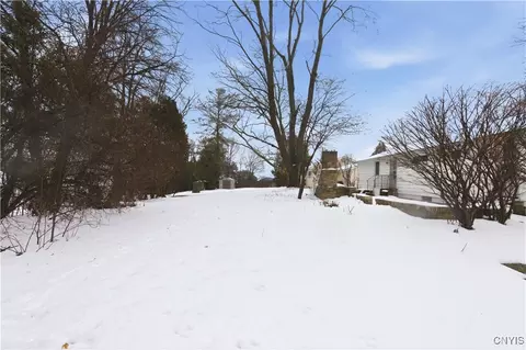 Exterior - 106 Haddonfield Dr, Syracuse, NY 13214 photo 7 of 7